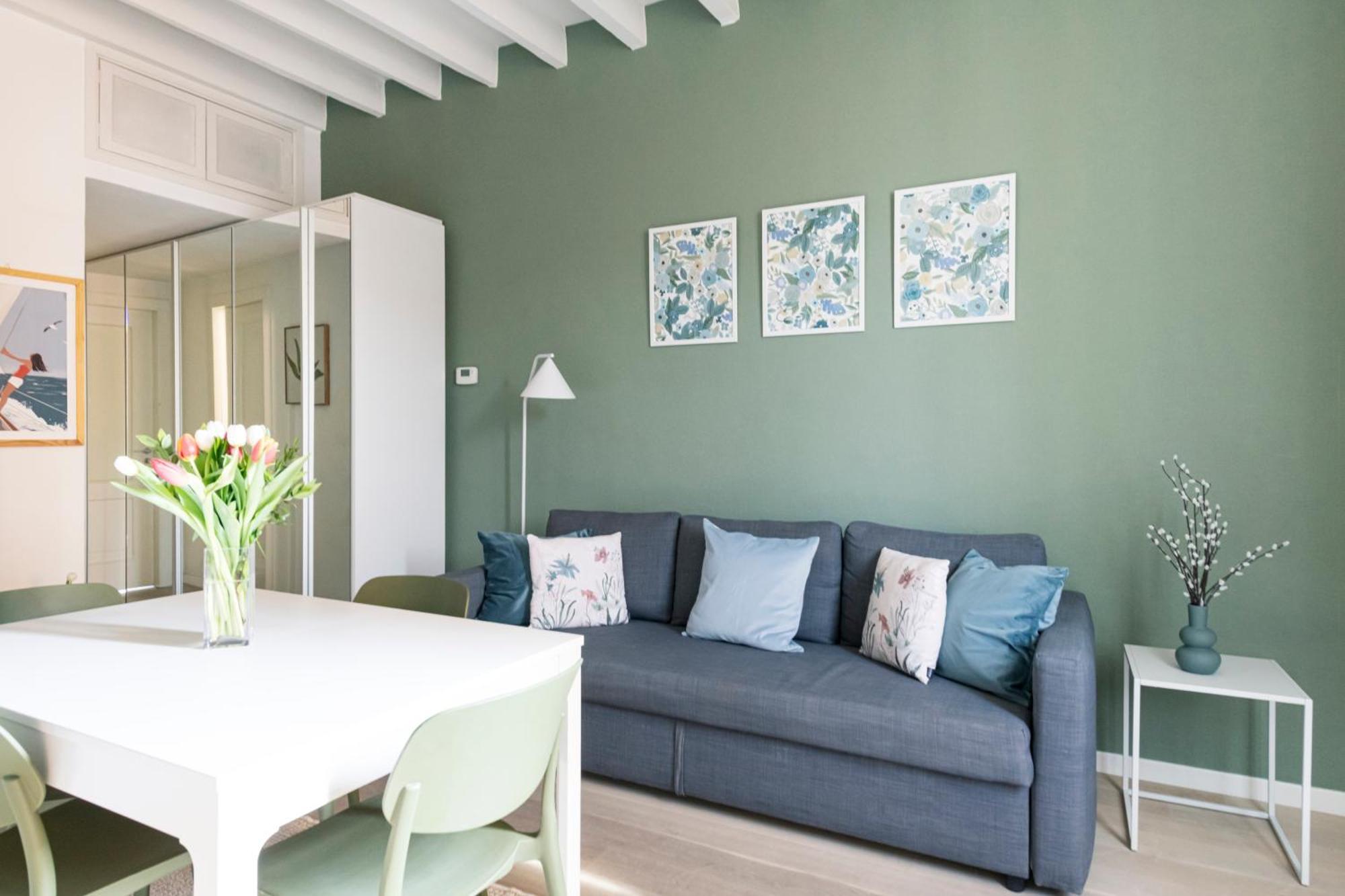 Lovely Apartment On The Navigli River By Easylife ميلان المظهر الخارجي الصورة